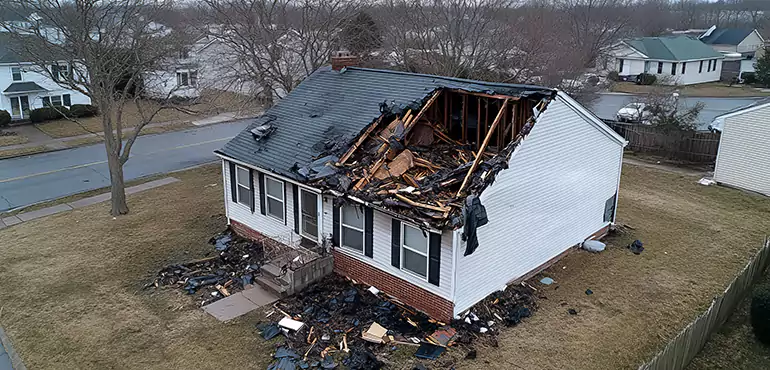 Why Choose Us for Selling Damaged House in Delaware, DE?