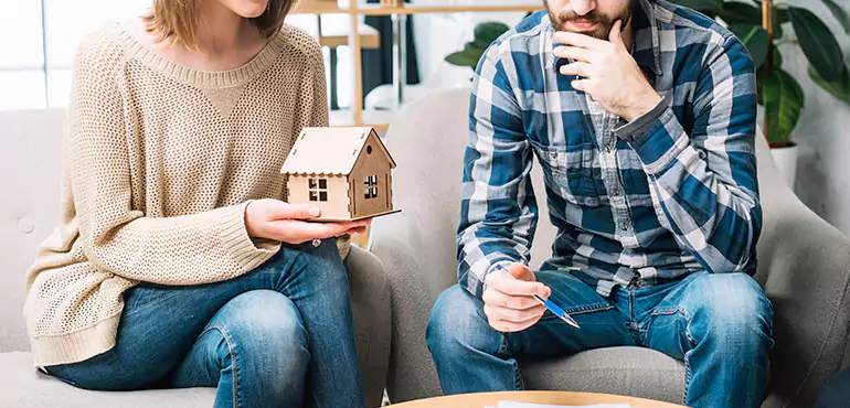 Why Sell Your House During Divorce in Delaware, DE?